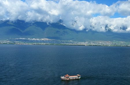 深圳去丽江、香格里拉、泸沽湖六天高品质游（深航直飞丽江A线）