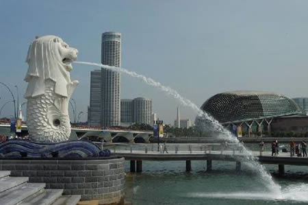 新加坡旅游景点攻略：鱼尾狮像公园 Merlion Park新加坡鱼尾狮公园攻略/小贴士
