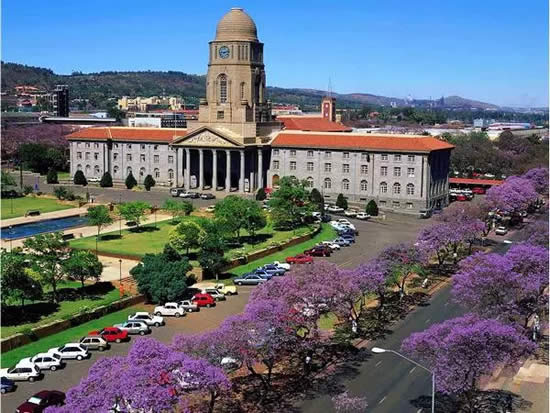 南非为什么有三个首都？南非的三个首都是哪三个？
